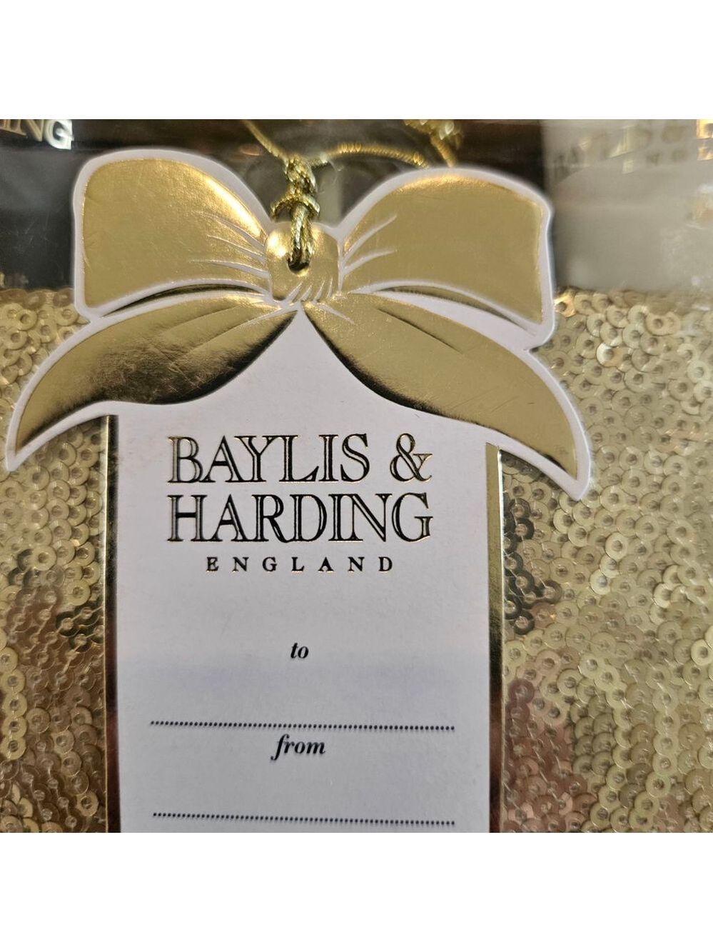 Women's Baylis & Harding NWT Gold Sequin Clutch & Beauty Gift Set One Size - Picture 5 of 10